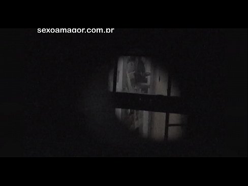 ❤️ Lourinho é filmado secretamente por um voyeur de bairro escondido atrás de tijolos ocos ❤❌ Porno em pt.safehaus.top